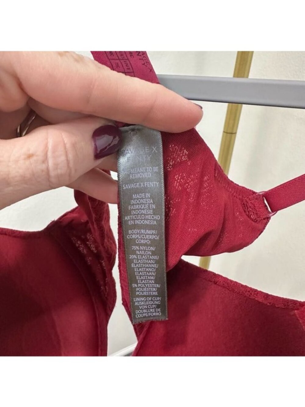 Savage X Fenty Underwire Red Padded Lace Bra Adjustable Strap Womens sz 34C NEW - Picture 4 of 6